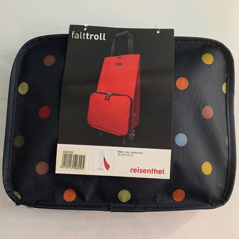 Nwt Foldable Flatroll